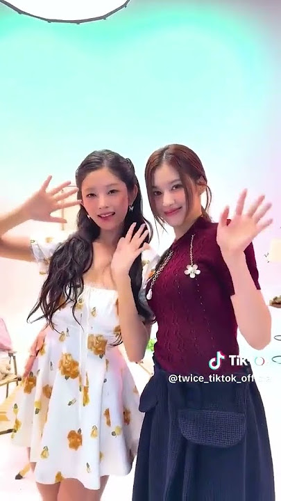 TWICE X IVE  TIKTOK VIDEOS 2025.07.18!!! @TWICE @IVEstarship 😍😍😍❤️❤️❤️🔥🔥🔥💯💯💯🌹🌹🌹🎉🎉🎉🎊🎊
