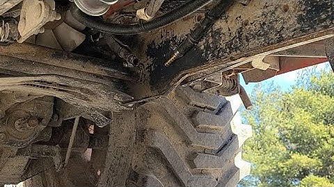 Kubota BX Clearing Debris In Fuel Line