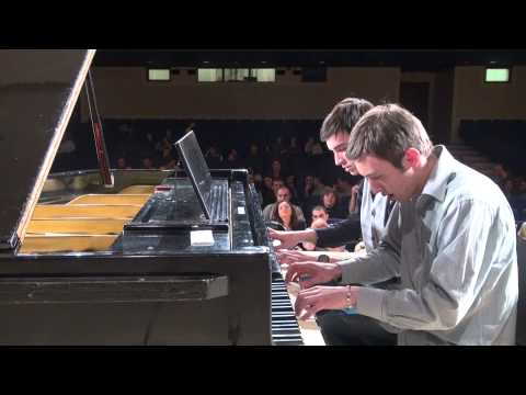 ალექსანდრე და ვანო ჩხიკვაძეები - თსუ \"პიანისტი 2013\"