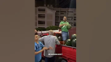 بائع بطيخ المنصوره يرقص على مزمار اللى منى مكملنى 