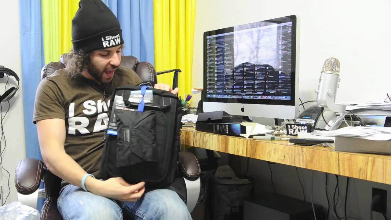 canon definicion Ultimate Ears 700 and ThinkTank Urban Disguise 35 Unboxing