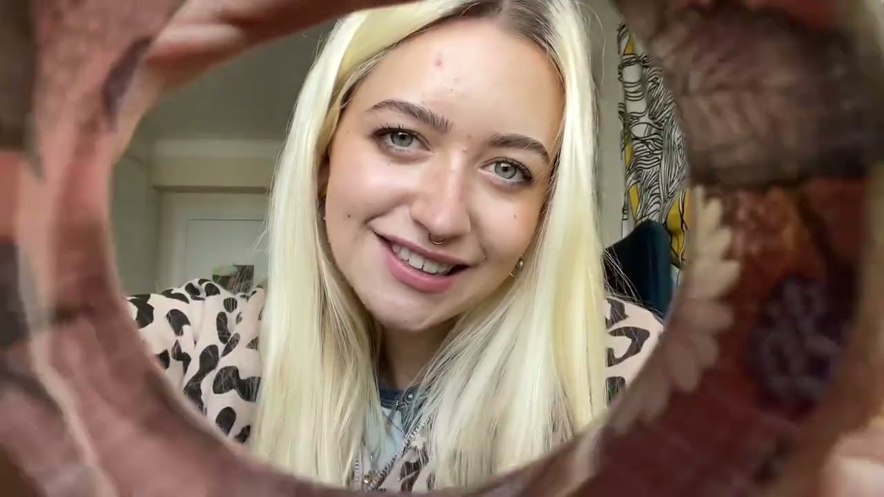 Gum Chewing Mouth Sounds and Visual ASMR (No Talking) Lofi