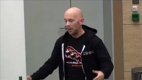 Akka Introduction Akka Use Cases and Typesafe Console   Henrik Engstrøm @ ScalaCamp #1 SD