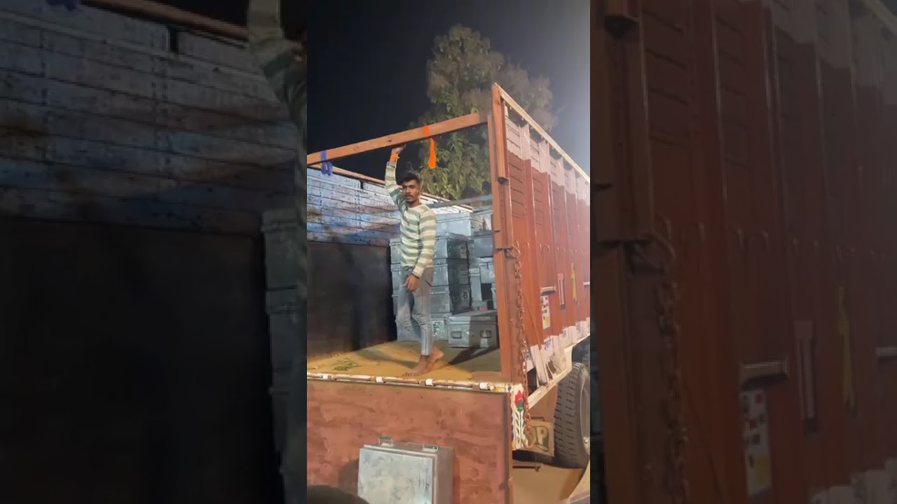 Vote ki box bazar samiti me .. 