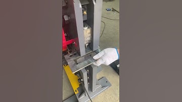 This is the small multifunctional punching and shearing machine