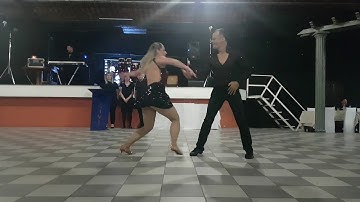 Apresentação de Zouk de Natália Vichi e Márcio Dutra. Jantar 70 anos Acivi- Macarronada Italiana