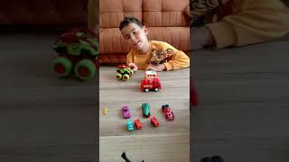 Mustafa Oyuncak Arabalar ve Tamir Setiyle Oynuyor 🔧🚗