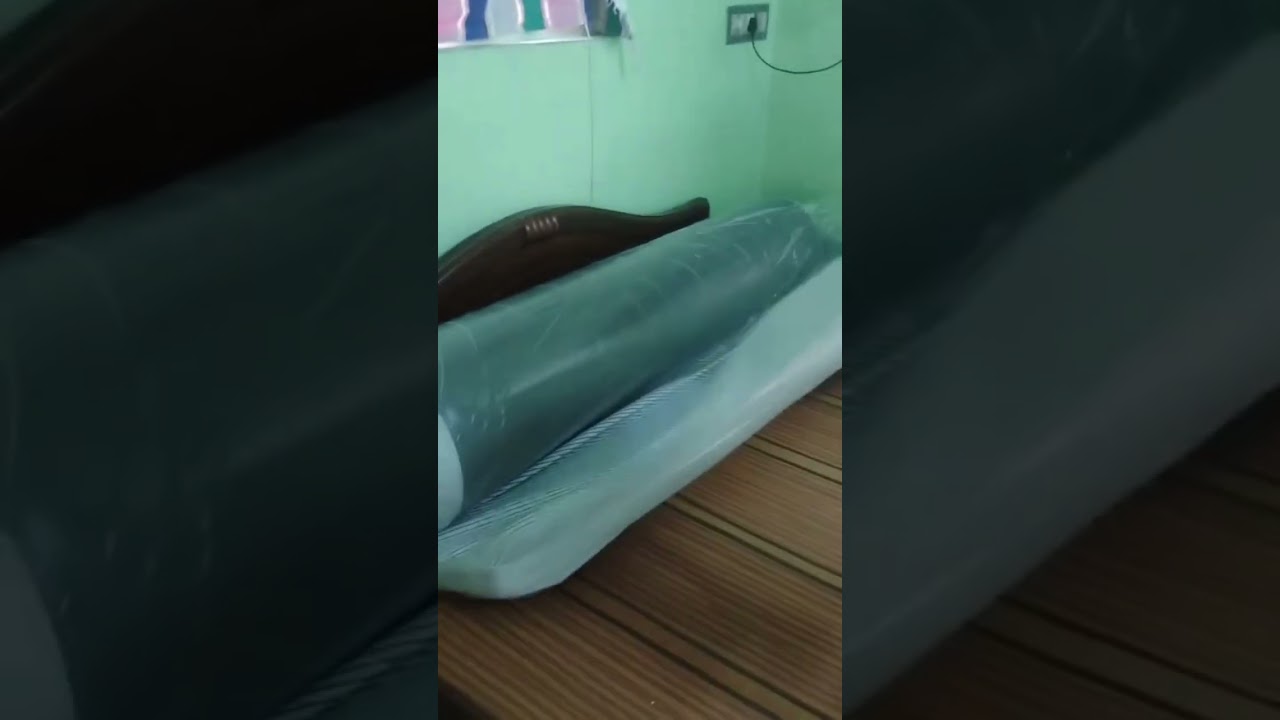 unboxing wakefit orthopedic memory foam mattress🤸🥳 #music #phonkmusic #shortsviral #wakefit