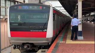 JR京葉線新浦安駅を入線.発車するE233系5000番台。