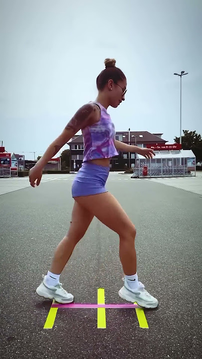 Easy Running Man Shuffle Dance Tutorial 🔥 for beginners on Friendships Song (2023 TikTok Music)