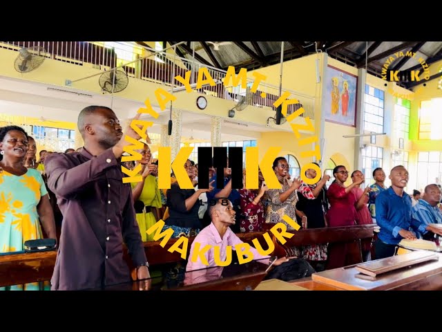 Mt. Kizito Makuburi - Nitume Bwana “Kidole Juu” (Live Performance) class=