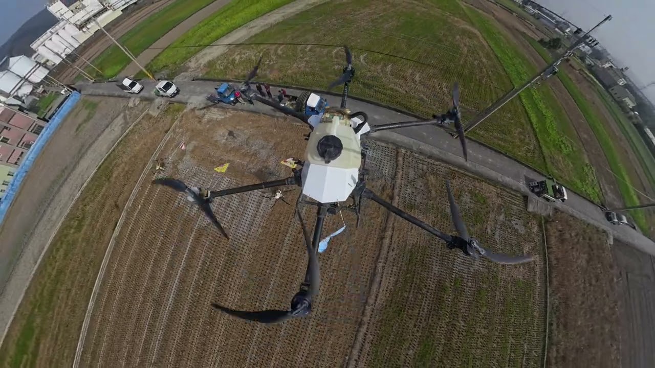 無人機吊旗子試飛