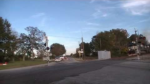 Train 174 Bunch Defective Crossing Gate