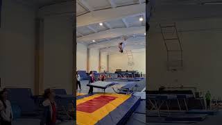First trip back in competition. #acrobatics #gymnast #trampoline #flip #awesome #doublemini #flips
