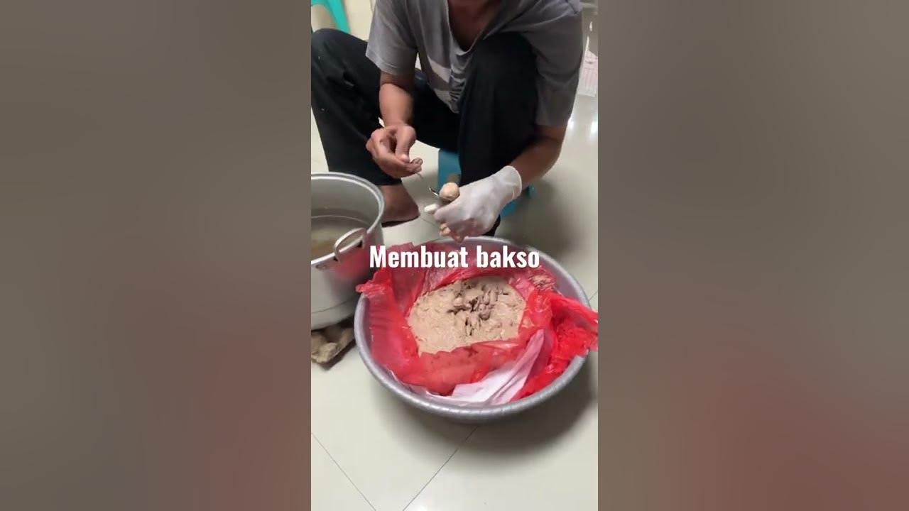 Cara membuat bakso agar hasilnya mulus Cara membuat bakso agar hasilnya mulus