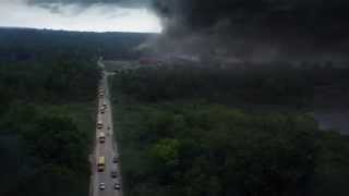 Into The Storm - HD Trailer 2 - Official Warner Bros. Resimi