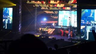 Video-Miniaturansicht von „王力宏 Wang Leehom 龙的传人 Long De Chuan Ren - Penang Live Concert 2015 Part 8/12“