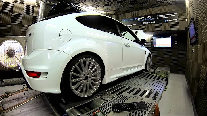 Focus RS MK2 On the Dyno at Motorsport Developments In Blackpool Lancashire