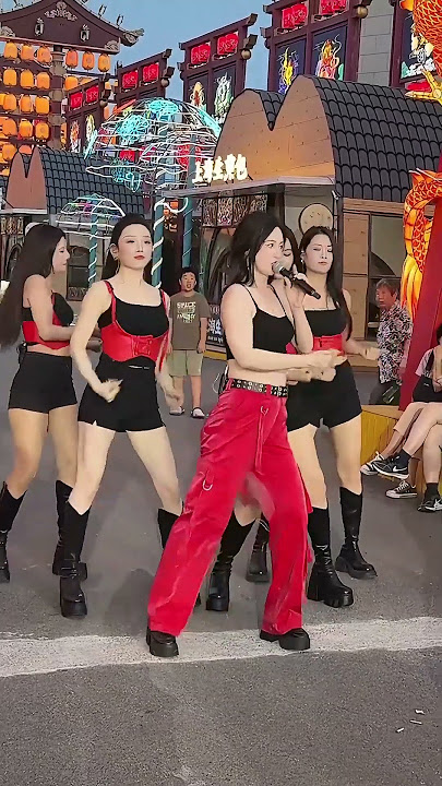 越看越爱看，唱跳还得彩虹糖#唐艺大舞台