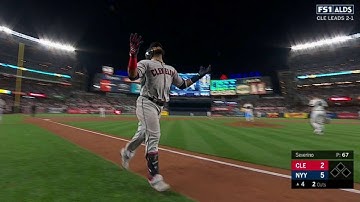 CLE@NYY Gm4: Santana smashes a two-run shot to center
