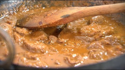Sri Lankan Venison Curry with Valentine Warner