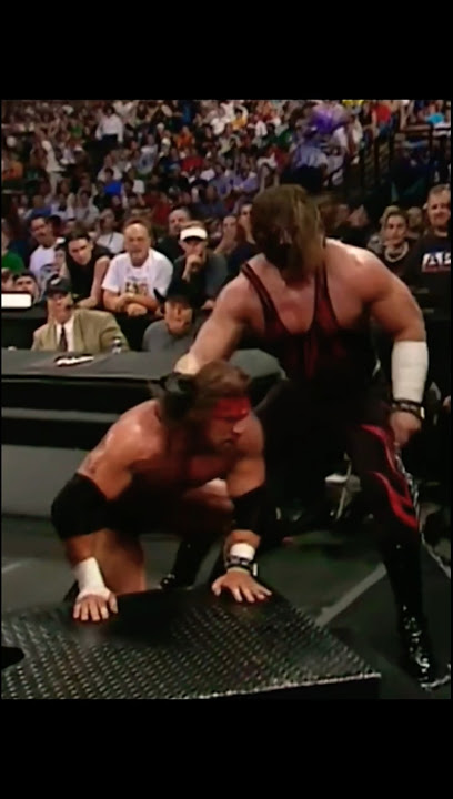 Kane vs Triple H /w Stephanie McMahon IC Title 