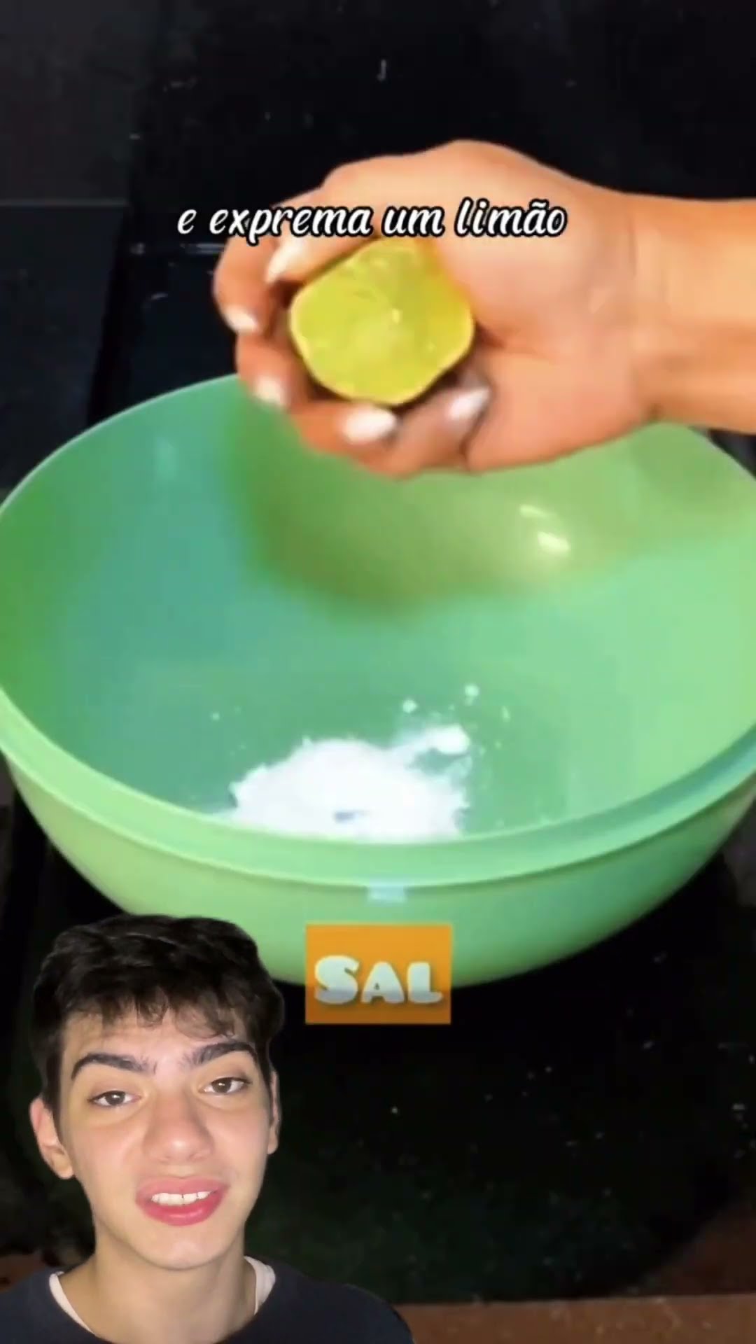 Fogão limpo sem esforço? Use essa mistura mágica e veja a sujeira sumir! ?✨