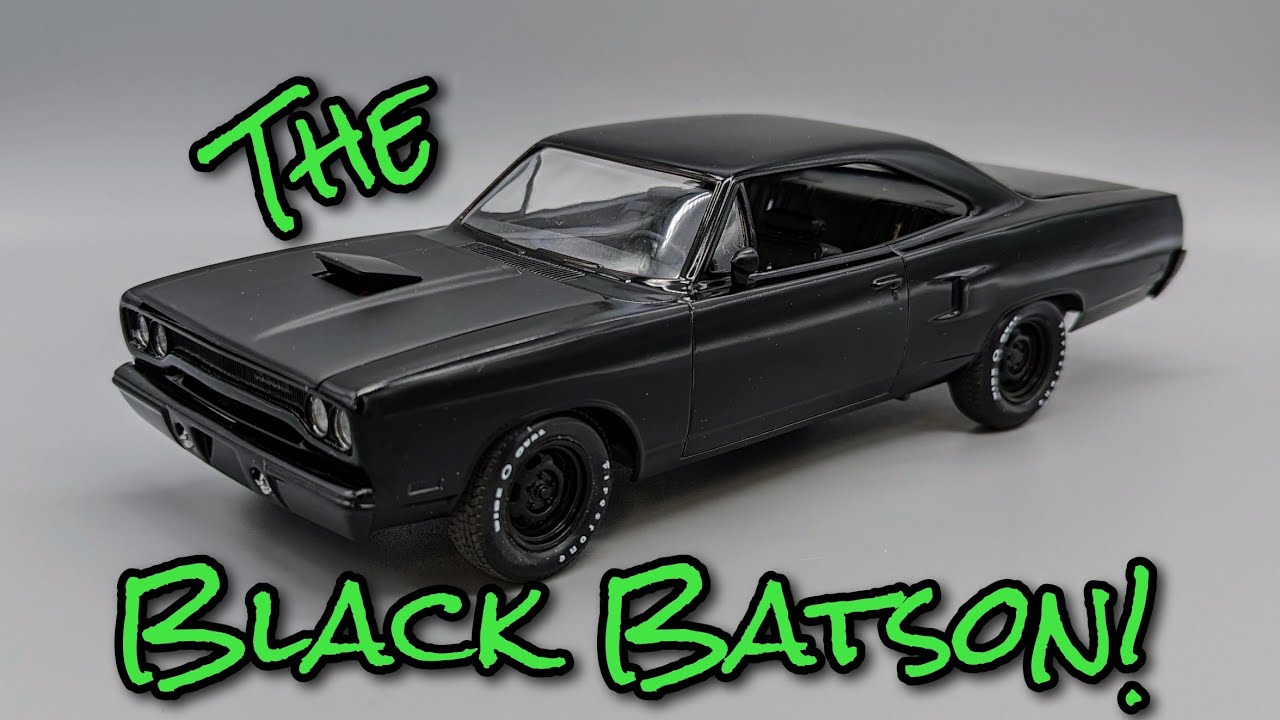 Revell 1970 Plymouth Roadrunner USACC group build final.