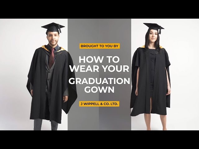 A Guide to Graduation Gowns | Walters of Oxford