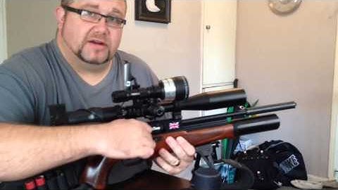 How to safely remove the buddy bottle from a BSA S10 & BSA R10