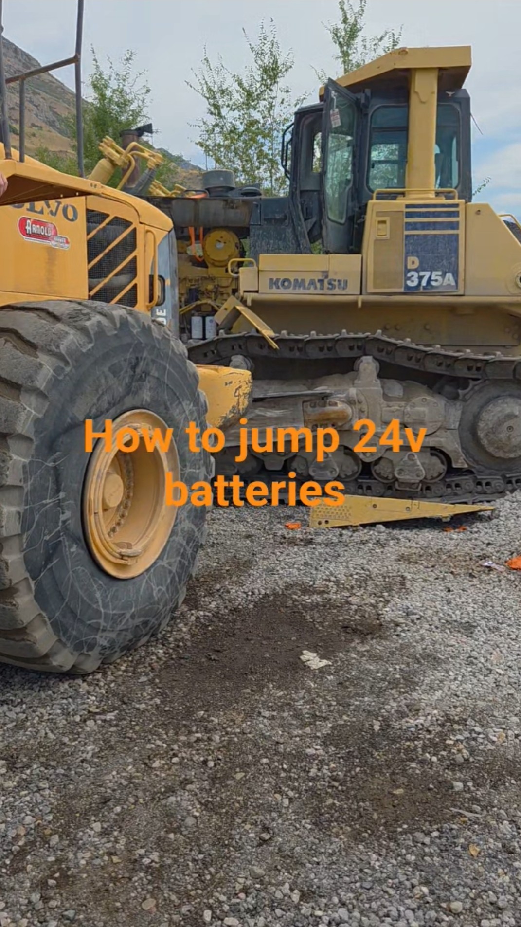 how to jump start a 24v system - YouTube