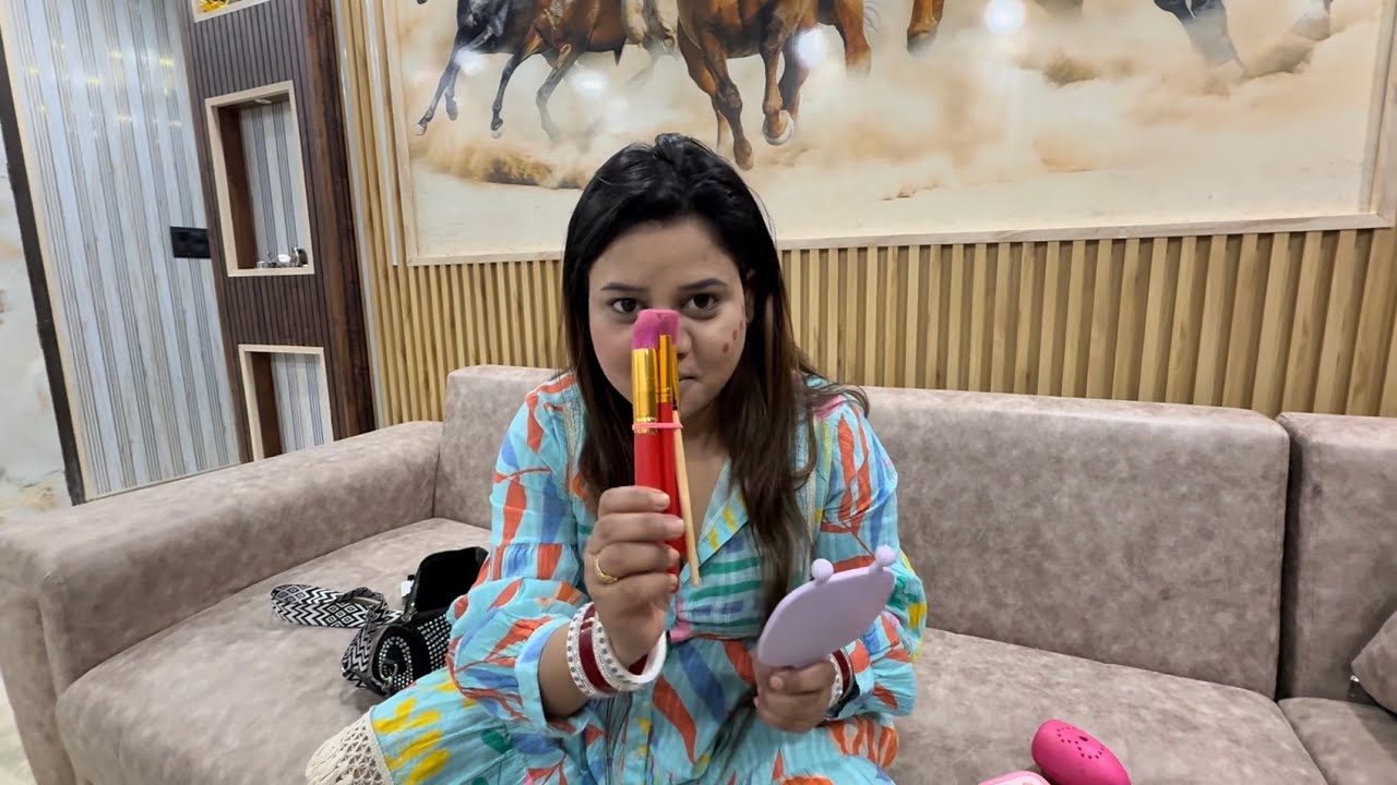 Nikki hai makeUp Artist, (surajbhatiavlogs)￼