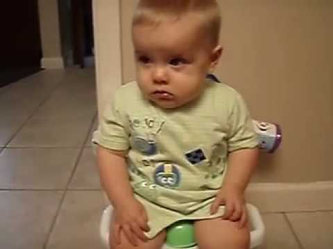 Baby Going Poop on the Potty - YouTube