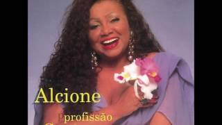 Video thumbnail of "Alcione - Insensato Destino"