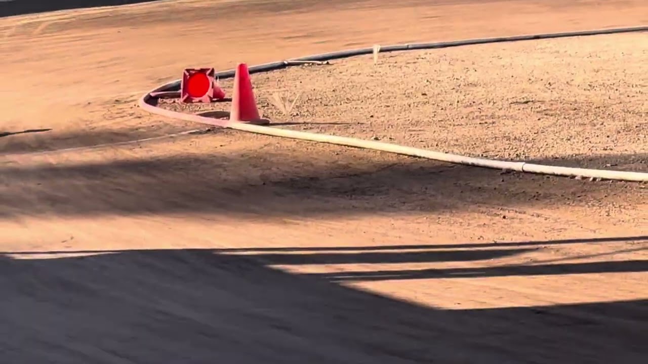 Dirt oval race at Speedlot rc raceway 
