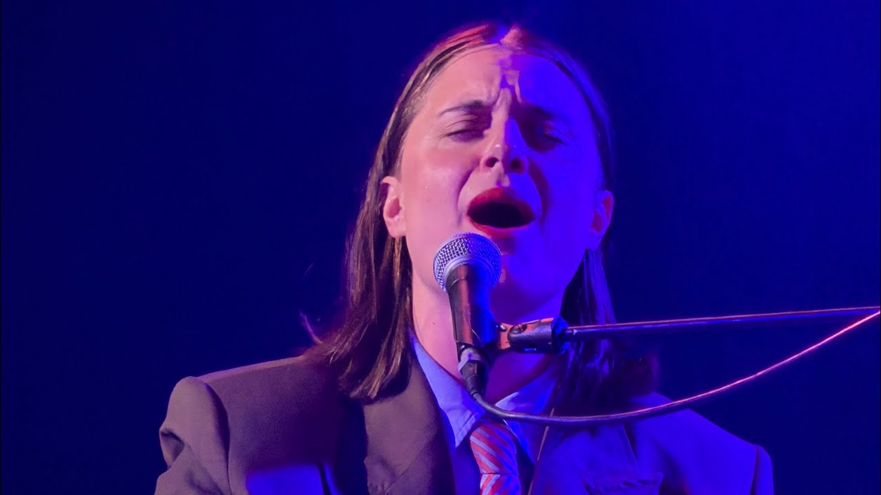 sophia kennedy @ kulturzelt kassel 7/7/26 „rodeo“, live - YouTube