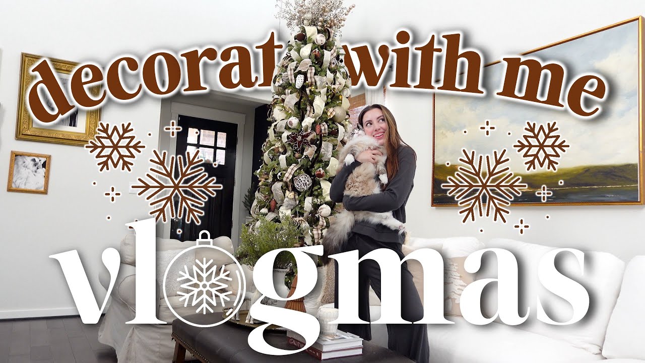 Cozy Christmas Decorating | Vlogmas Day 1