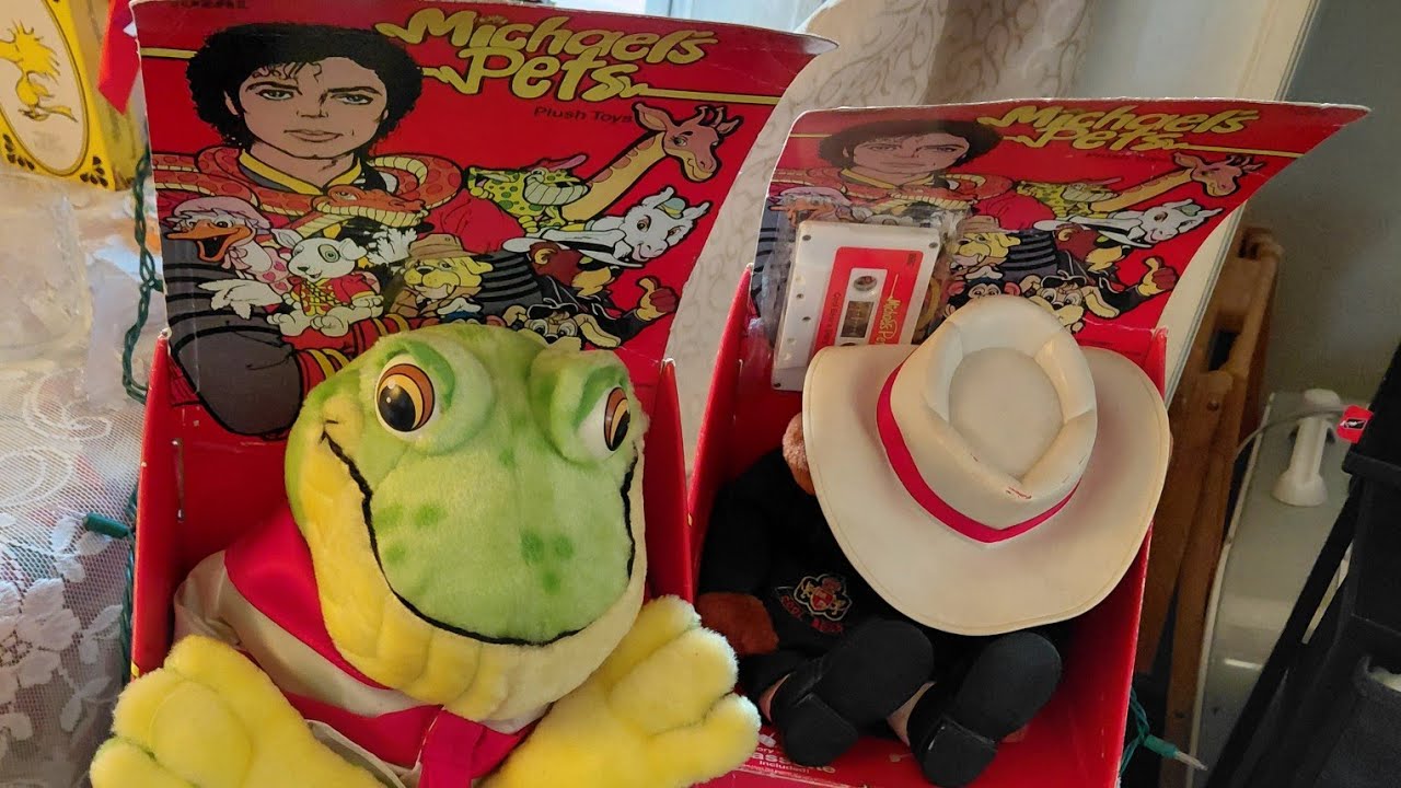 Showing rare  original Michael Jackson pets plush toys from 1987 