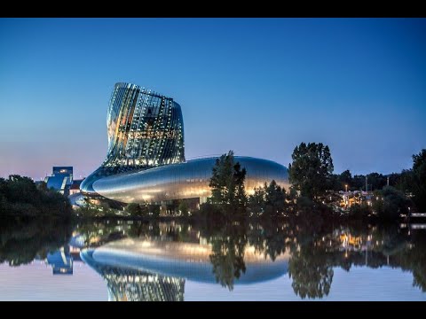 Video: Una guía del museo del vino Cite du Vin en Burdeos