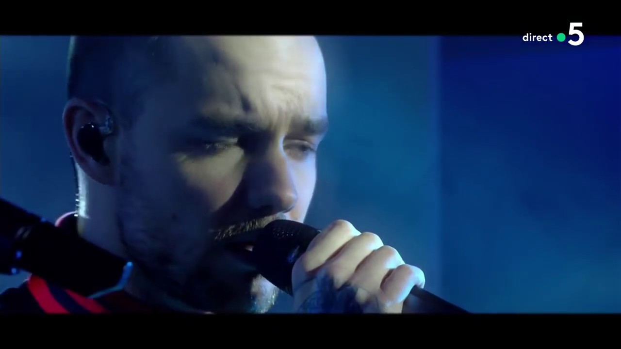 Exclu : Rita Ora & Liam Payne : For you live / 50 nuances plus claires - C à Vous - 05/02/2018