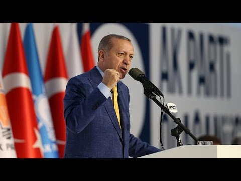 Cumhurbaşkanı Erdoğan yeniden AK Parti Genel Başkanı oldu