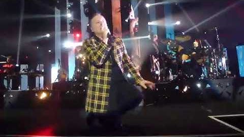 Simple Minds - Alive and Kicking / Sanctify Yourself - Antwerp 15-Nov-2015