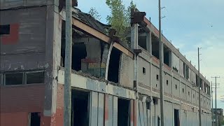 DETROIT EAST SIDE HOODS - Poletown East ABANDONED PACKARD PLANT Neighborhood Drive Through