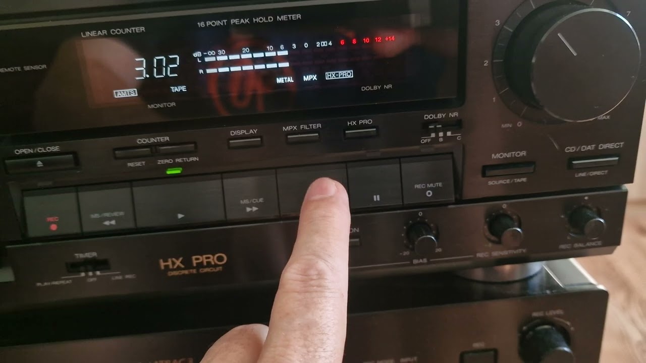 Aiwa ad-f910 made in Japan 1991 - YouTube Aiwa ad-f910 made in Japan 1991 - YouTube