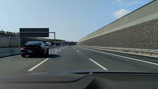 Autobahn - overtaken by Dodge Charger - massive SOUND!!