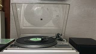 Muharrem Ertaş - Evlerinin Önü Arşa Güneşe Resimi