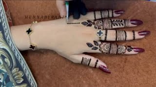 Aesthetic Mehndi design 🌸 #mehndi #foryou #foryoupage #mehndidesign #henna #hennadesign   screenshot 4