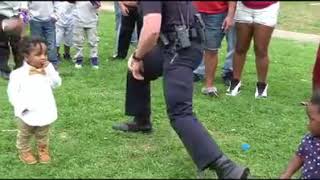Танец от полиции США