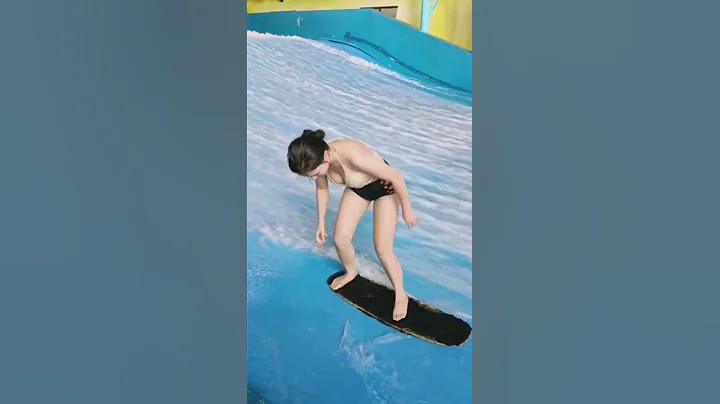 心情非常好  #shorts #比基尼 - 天天要聞