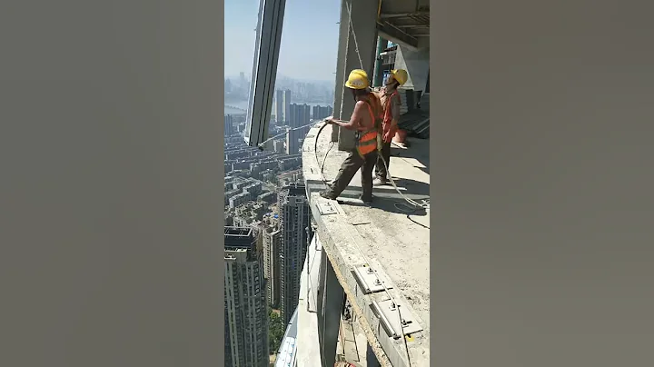 世界第一高楼建设中 - 天天要闻